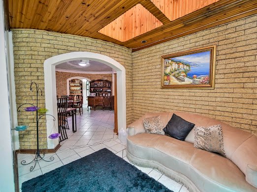 5 Bedroom Property for Sale in Langenhovenpark Free State